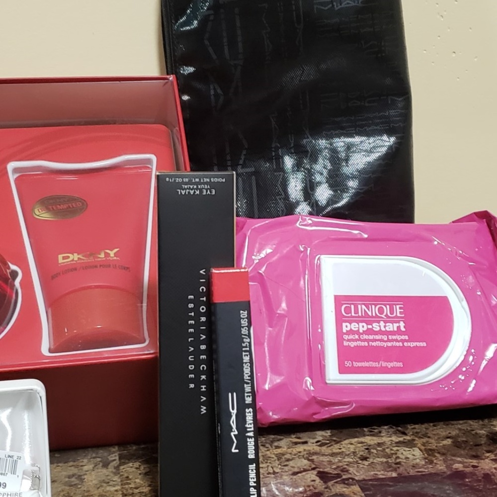 make up bundle - Picture 4 of 4